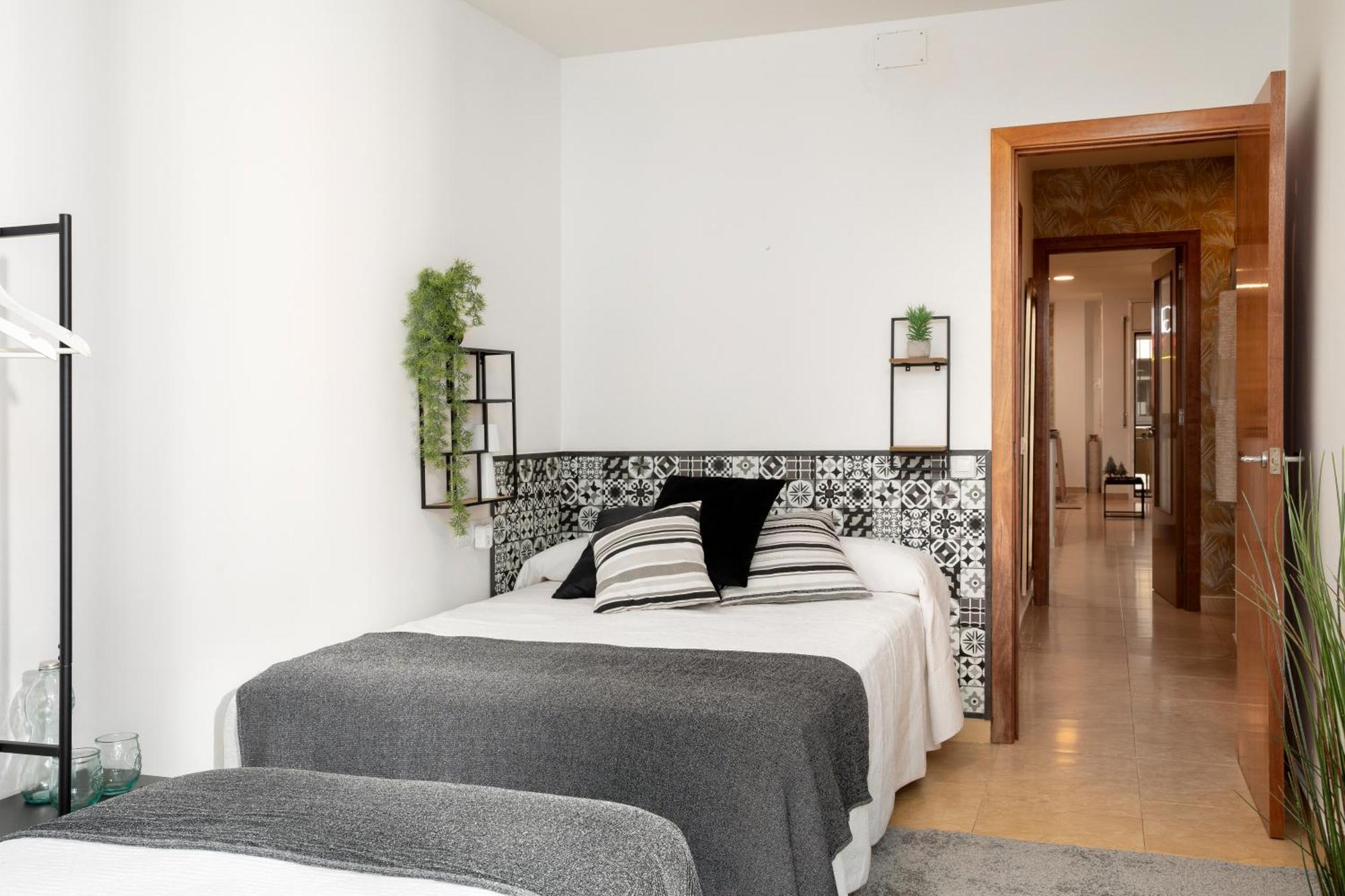 Carme -Alojamiento Centrico En Girona Exterior photo